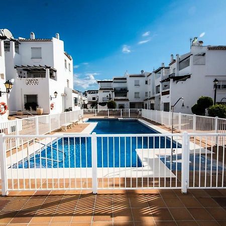 Puerto De La Duquesa Beach Apartment Castillo de Sabinillas Buitenkant foto
