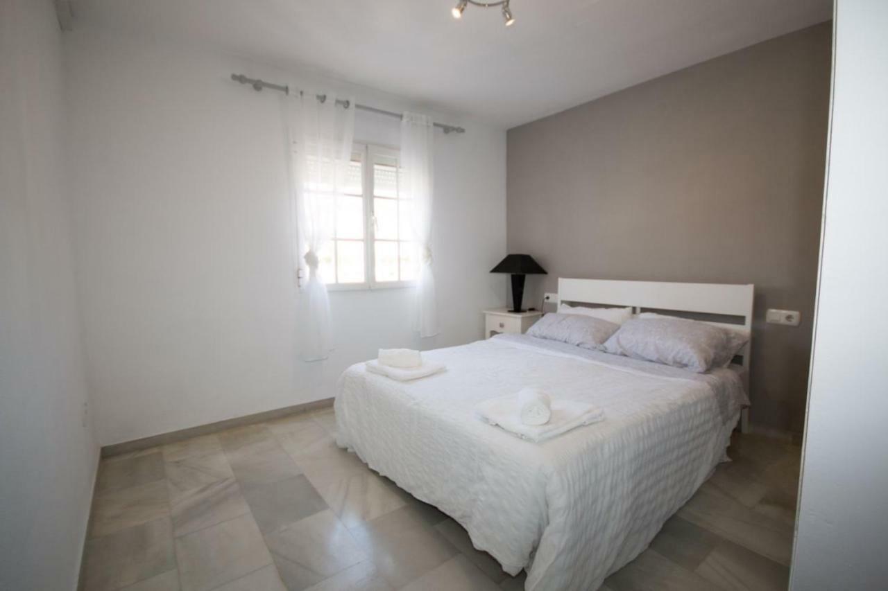 Puerto De La Duquesa Beach Apartment Castillo de Sabinillas Buitenkant foto