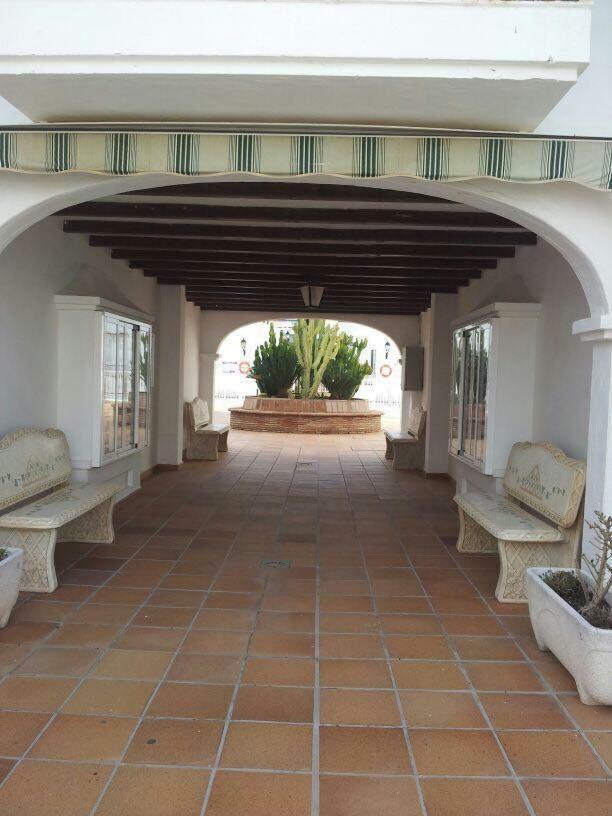 Puerto De La Duquesa Beach Apartment Castillo de Sabinillas Buitenkant foto