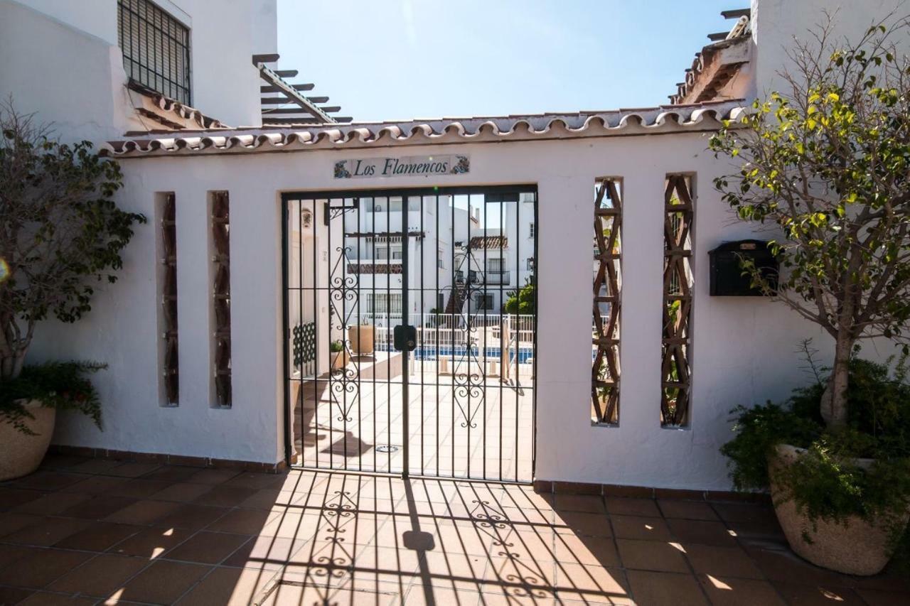 Puerto De La Duquesa Beach Apartment Castillo de Sabinillas Buitenkant foto