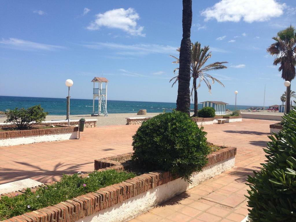 Puerto De La Duquesa Beach Apartment Castillo de Sabinillas Buitenkant foto